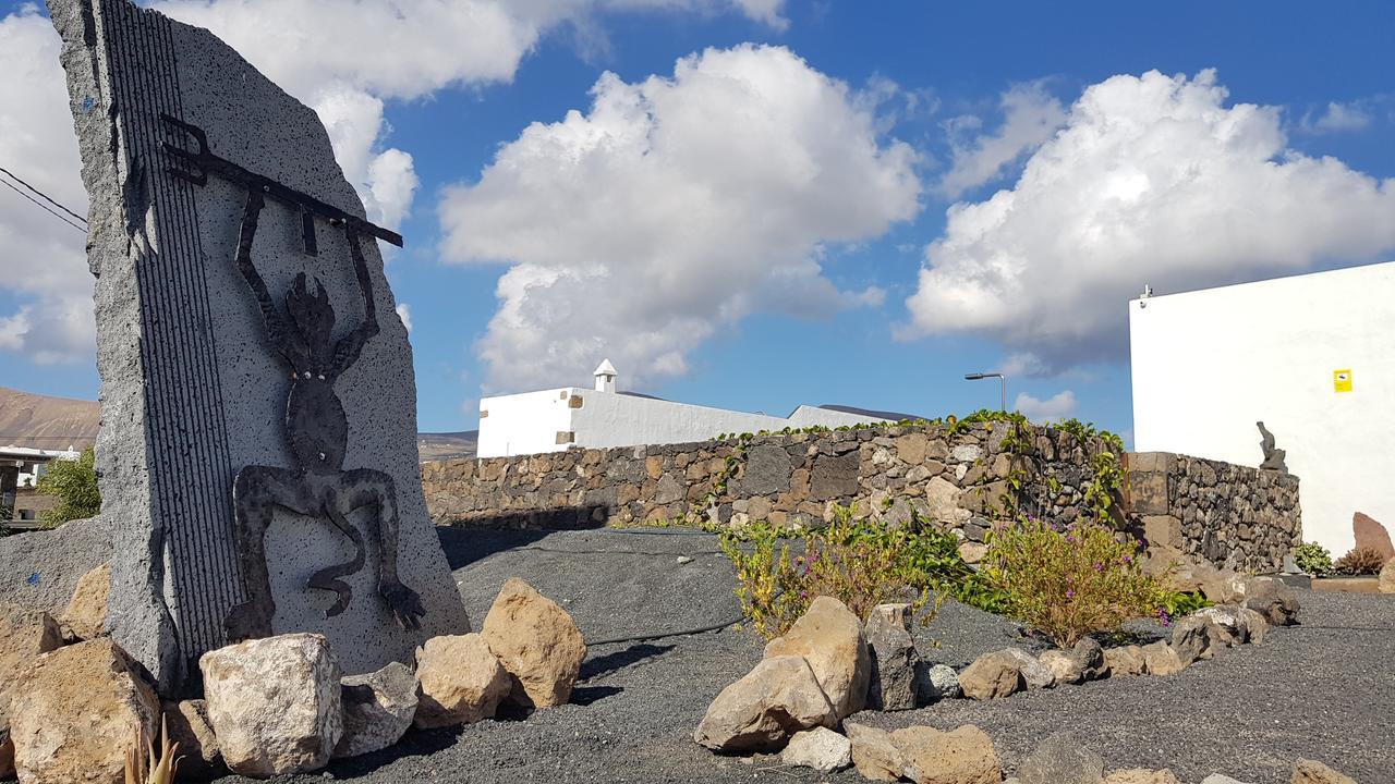 Caserio Leandro II Tias Bagian luar foto